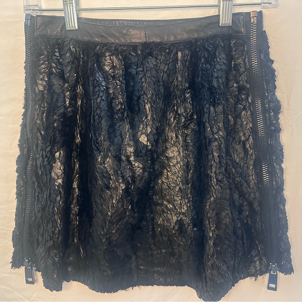 Nasty Gal Feather Textured Mini Skirt Faux Leather Trim Zip Sides Size S